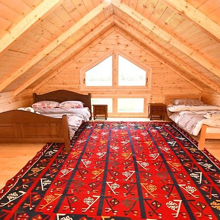 Holiday House By The Lake 플라브 외부 사진