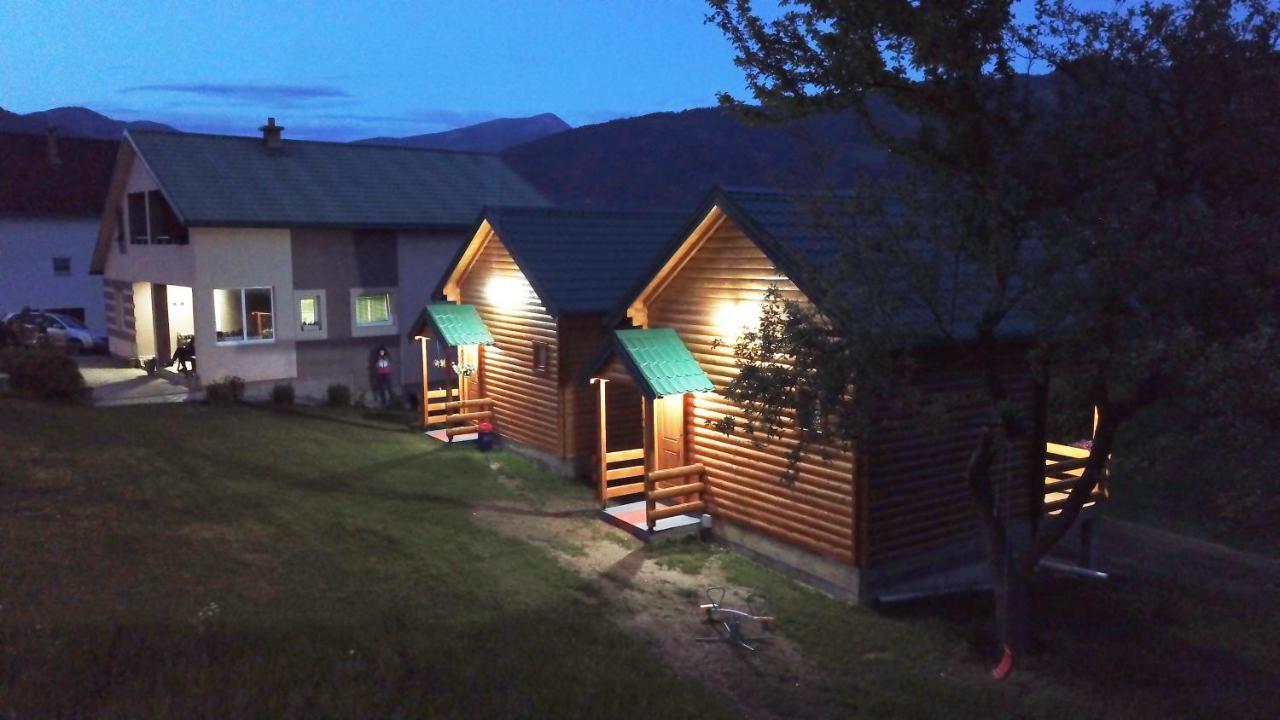 Holiday House By The Lake 플라브 외부 사진